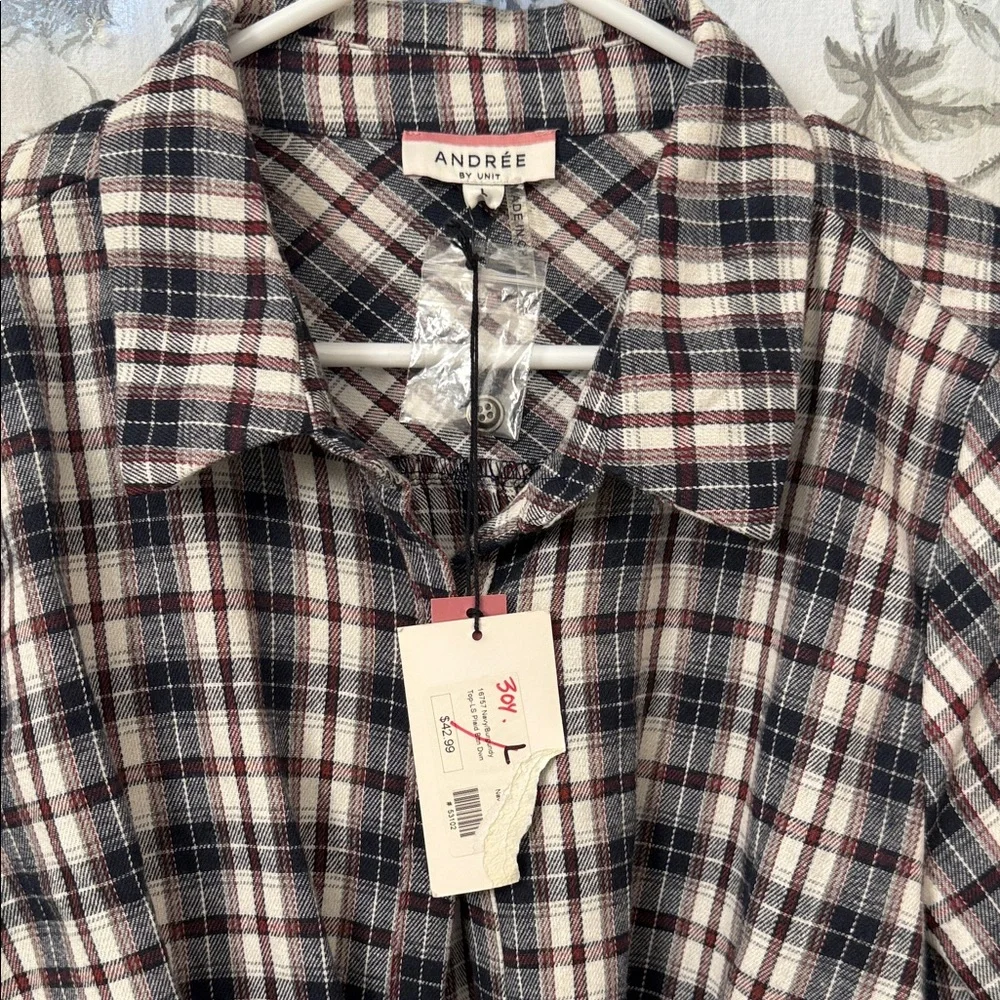 ANDREE BY UNIT Plaid Button-Down Shirt with Tie Front - Picture 2 of 7